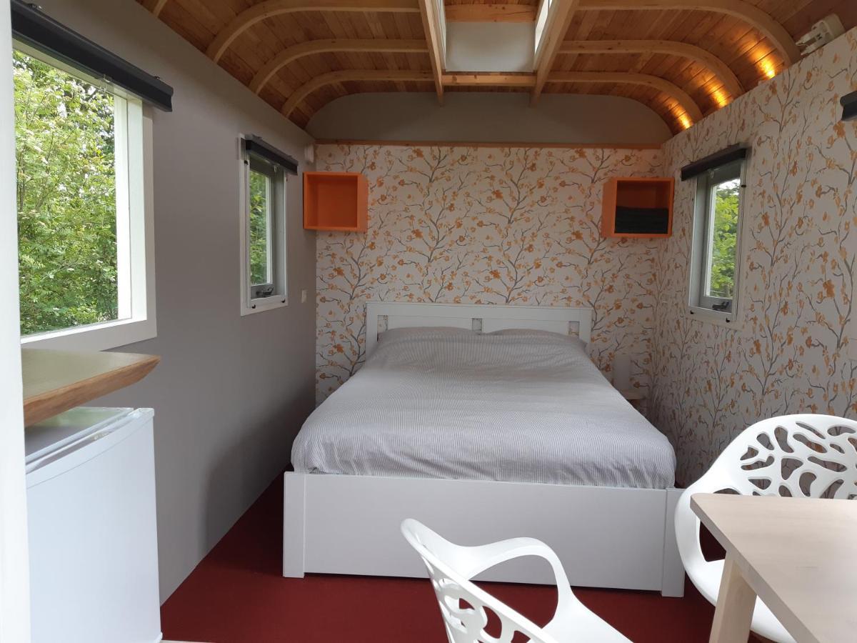 B&B Pipowagen "Het Wellnesst" Op Wellness Camping En B&B Stoltenborg Meddo Экстерьер фото
